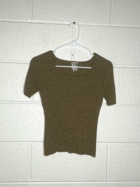 < Vintage Clio Silk Blend Knit Square Neck Short Sleeve Top >